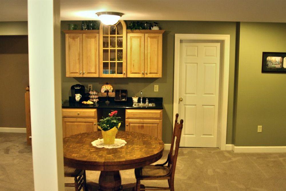 Hammer Creek Hideaway B&B ลิทิทซ์ ภายนอก รูปภาพ
