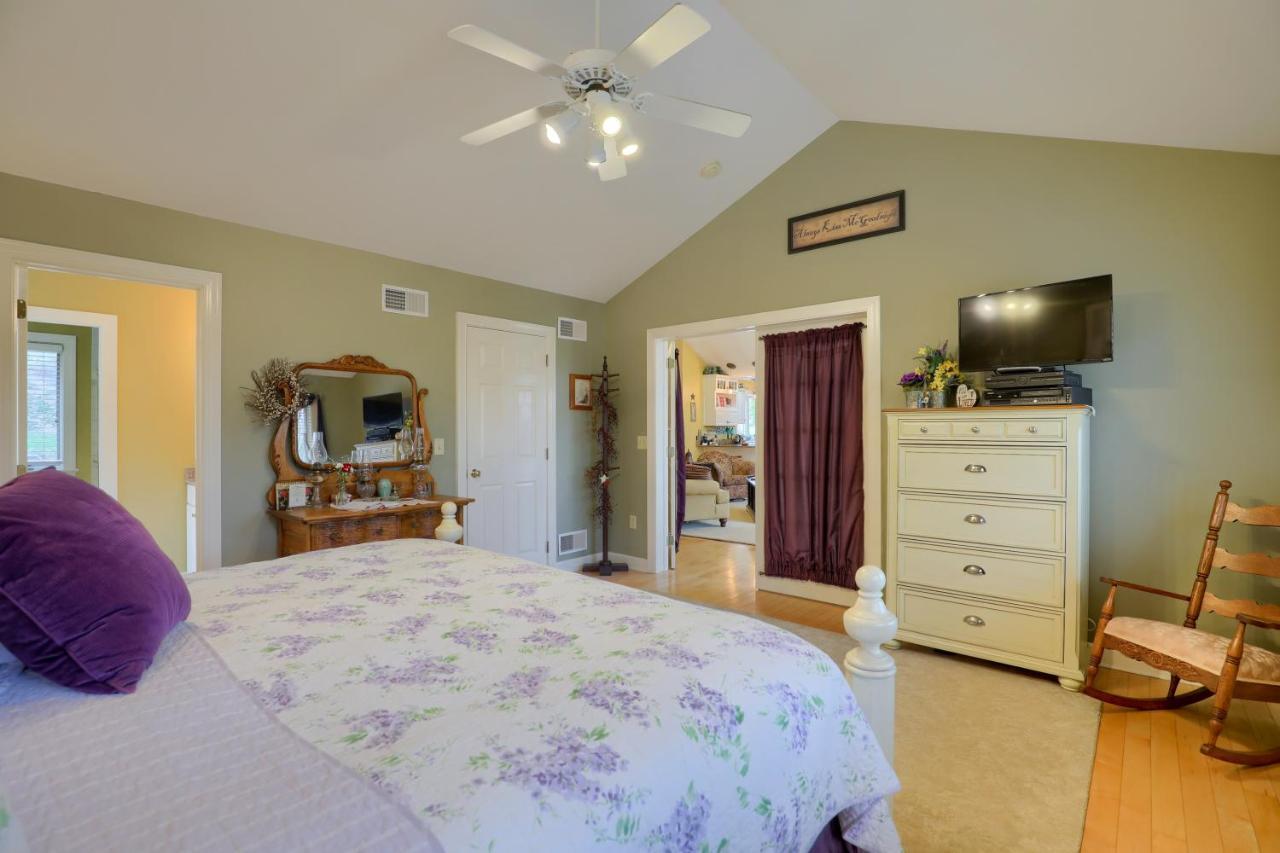 Hammer Creek Hideaway B&B ลิทิทซ์ ภายนอก รูปภาพ